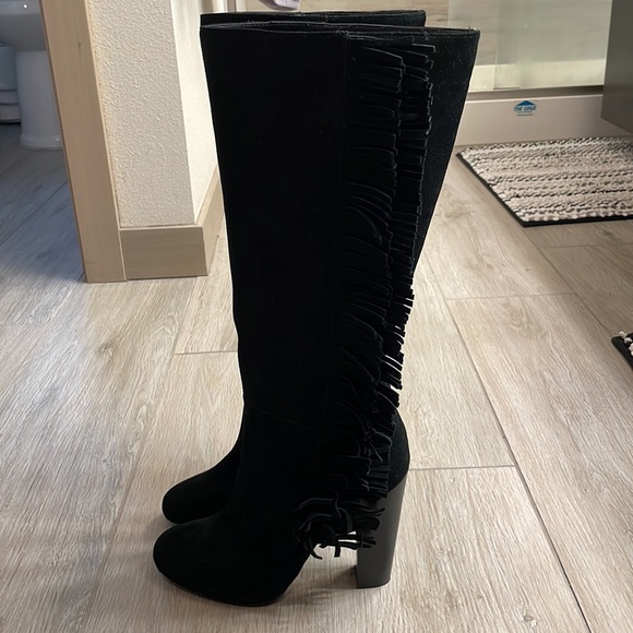 Tall suede fringe boot NWOT - Picture 2 of 9